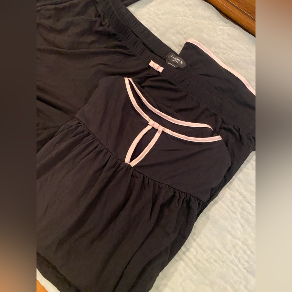 Kate Spade Black and Pink Short-sleeved Women's Sleepwear Set